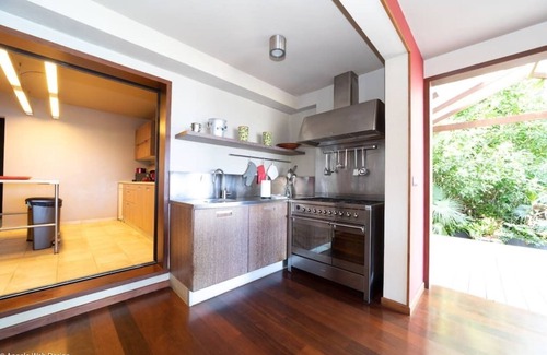 Flamands House | Experience Kuban Villa with BBQ, WIFI & Infinite Pool