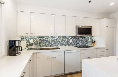 La Jolla Shores Condo | Experience La Jolla Shores Condo: Pool, Spa & Ocean Views
