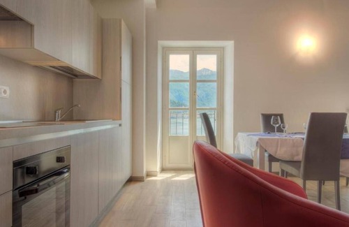 Cadenabbia Apartment | Luxury Lake Front Britannia Apartments