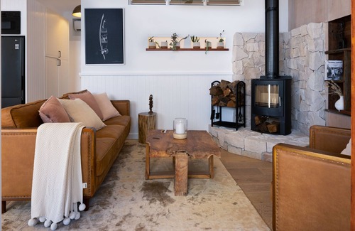 Wallis Lake House | Picturesque Lake Front Retreat with Pool and Ocean Views