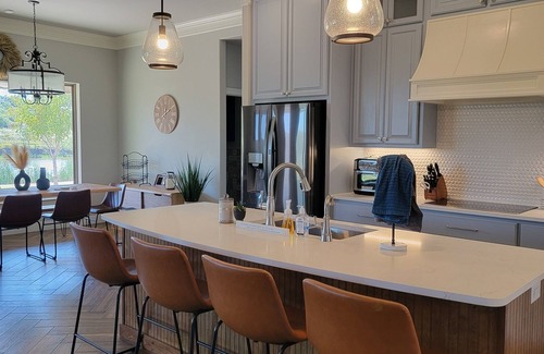 San Angelo House | Idyllic Lakefront Retreat: Family & Pet-Friendly Getaway