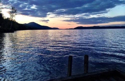 Newport Center Apartment | Luxury Lake Memphremagog Loft - 2 Bedrooms Water Views Firepit & Dock near Jay Peak