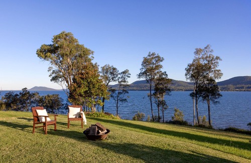Coomba Bay House | Elegant Lakefront Suite with Pet-Friendly Amenities