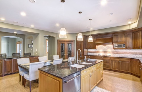 Chetek House | Premier Lakehouse with Rentals and 10/10 Guest Rating
