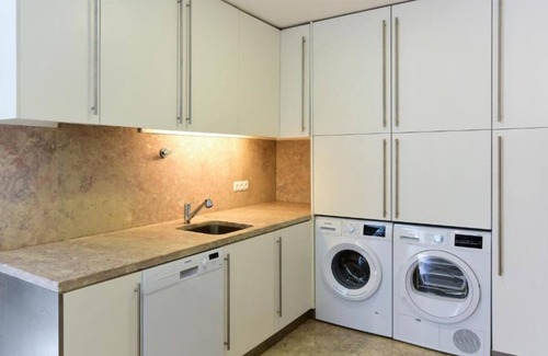Baixa Apartment | Luxury Living 3-Bedroom Penthouse in Downtown Breathtaking Tagus River Views