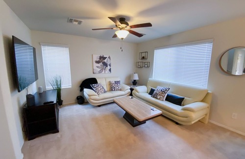Anthem at Merrill Ranch House | Ideal Getaway: Pet-Friendly Stay with Top Amenities!
