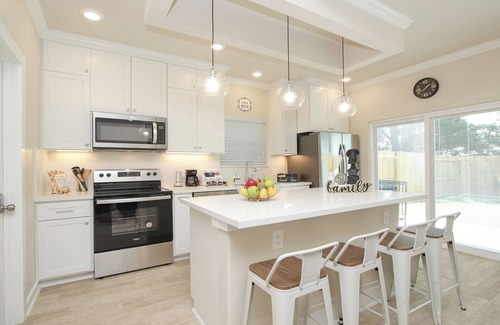 OST - South Union House | Convenient Stay Near Medical Center with Child-Friendly Amenities