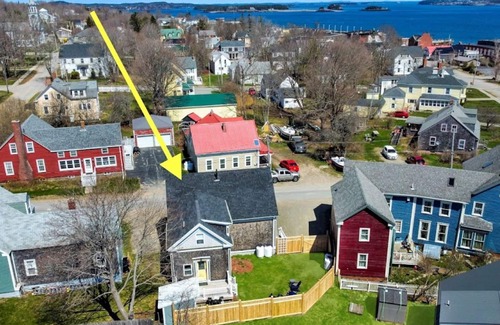 Eastport House | Elegant Escape: Walk to Town with Ocean View Amenities