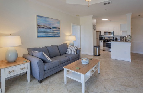 Clearwater Condo | Pet-Friendly Retreat with Waterfront Views & Top Amenities