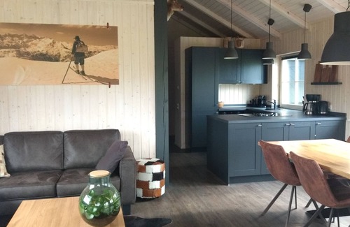 Kuestelberg House | Relaxing Lodge near Winterberg with Hot Tub & Scenic Views