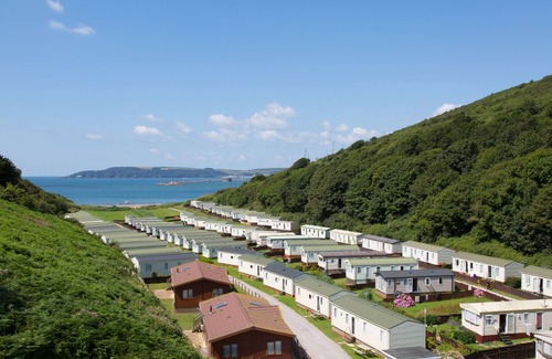 Plymouth Ski Chalet | Unforgettable Lodge Retreat by the South Devon Coast