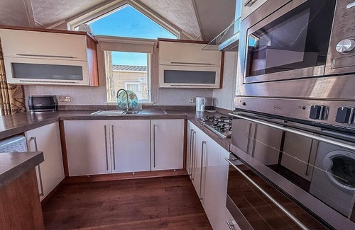 Hopton on Sea Cabin | Pet-Friendly Lodge with Ocean Views at Hopton Haven Park