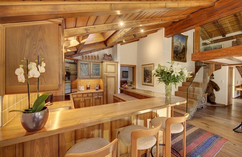 Zermatt Apartment | Elegant Loft with Matterhorn View, Steps from Ski Lift