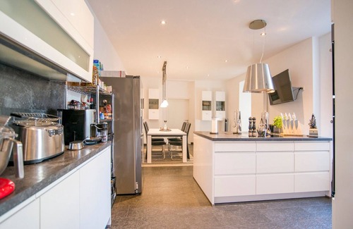 Oberbilk House | Elegant Loft in the Heart of Düsseldorf - Guest Rated 9.6