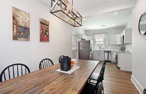 Luray Apartment | Stylish Loft at Luray - Steps to Main St & Caverns!