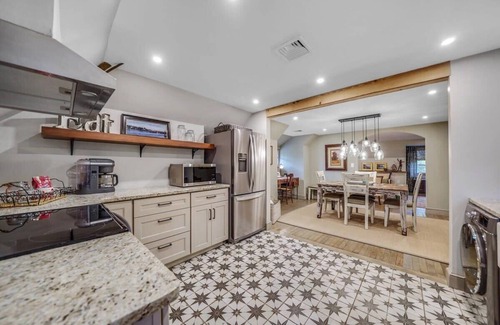 Kennett Square Apartment | Elegant Loft Retreat in Kennett Square - Guest Rated 9.8