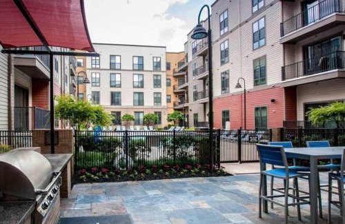 Five Points South Apartment | Luxury Loft Living, Birmingham Getaway 51
