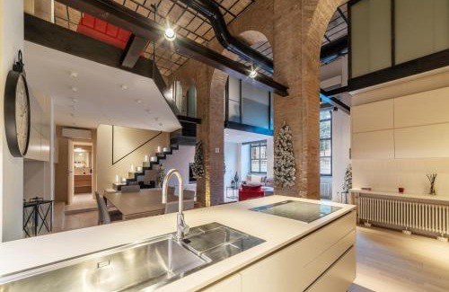 Rome Province Apartment | Elegant Loft Steps from Via Veneto with Family-Friendly Amenities