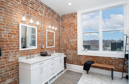 Boonville Apartment | Luxury Loft- Walk to Katy Trail & Casino