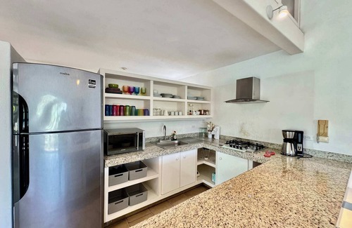 Ixtapa House | Stylish Penthouse Loft in Ixtapa with Private Pool