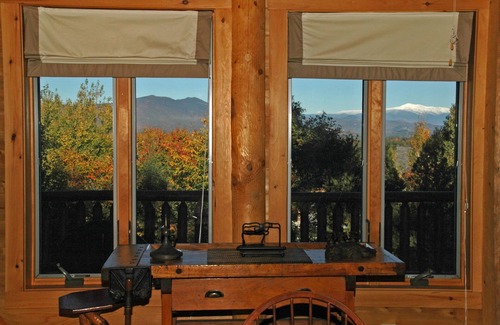 Conway Cabin | Idyllic Log Cabin with Spectacular Views of Mt. Washington