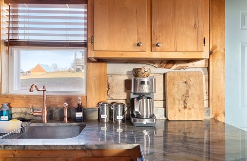 Vesta Cabin | Tranquil Log Cabin with Copper Tub & Starry Skies