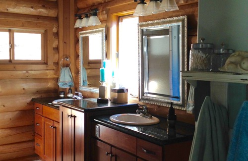 Westcliffe Cabin | Serene Mountain Retreat with Spa & Pet-Friendly Amenities