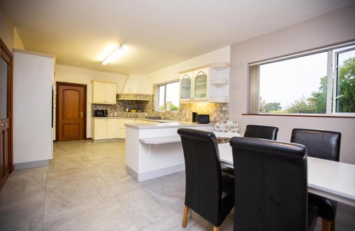 Lisburn House | Elegant Manor with Hot Tub, Garage & Pet-Friendly Amenities