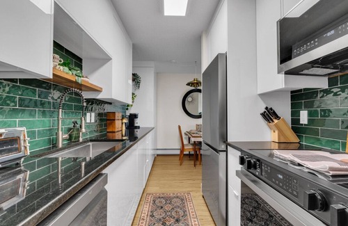 Southeast Calgary Condo | Luxury Midcentury Modern Suite - Remote Worker Focused