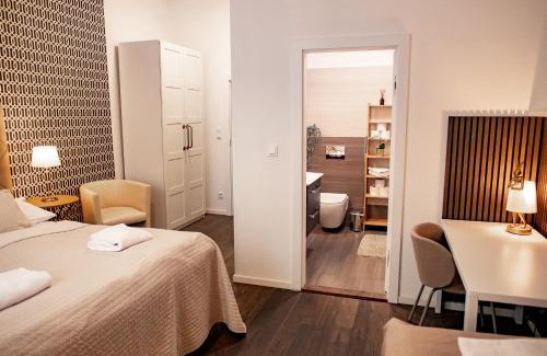 Josefov Apartment | Stylish Oldtown Square Apartment - Pet Friendly & Family Ready