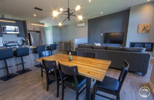 Saint-Jean-de-Matha Condo | Deluxe Mountain Condo with Golf and Spa Amenities