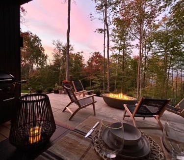 La Conception Ski Chalet | New Mont-Tremblant Retreat with Views & Hot Tub Amenities