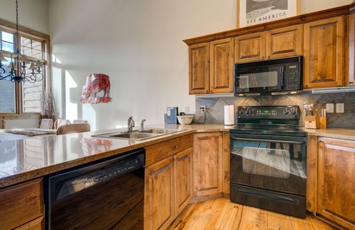 Big Sky House | Exclusive Mountain Village Townhome with Premium Amenities