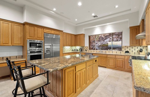 Camelback East House | Experience Camelback Heights: Pool, Spa & Amazing Views!