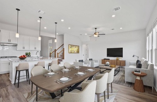 Austin House | Contemporary New Build with Pool and Pet-Friendly Options