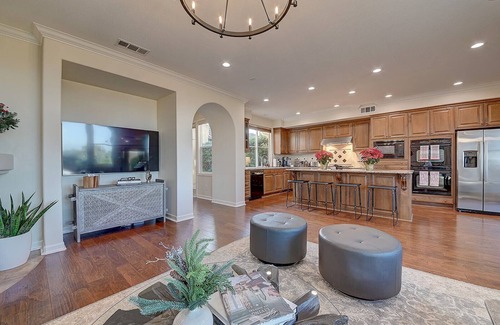 Turtle Ridge House | Elegant 4BR Villa with Ocean Views in Newport Coast