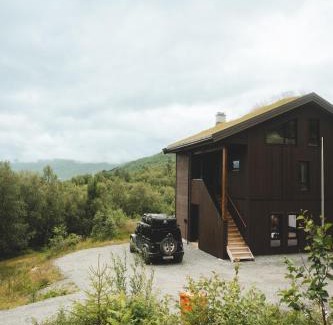 Møre og Romsdal Apartment | Nordic Suite with Private Sauna & Breathtaking Mountain Views