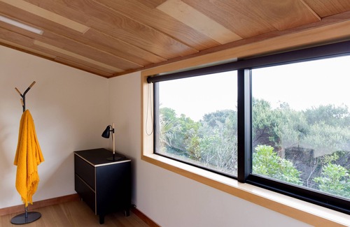 Piha House | Exceptional North Piha Holiday Home with Oceanfront Views