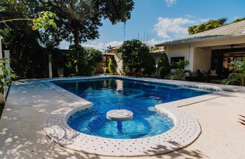 Managua House | Luxury Oasis in Las Colinas- Elegant 3-Bedroom Villa