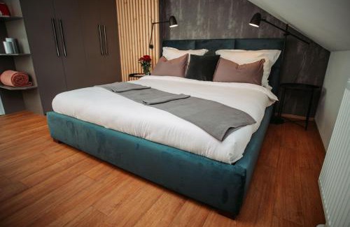 Brno-stred Apartment | Premier Oasis with Sauna, AC & Family-Friendly Amenities