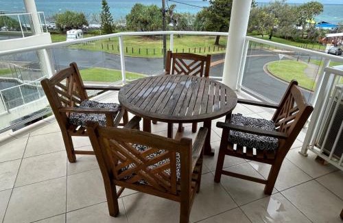 Bargara Apartment | Oceanfront Bliss at Bargara Blue Resort – 4-Star Escape
