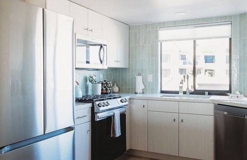 Port Hueneme Condo | Oceanfront Retreat with Spectacular Beach Views