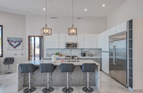 Puerto Penasco House | Beachside Oasis: Private Pool & Hot Tub on Sandy Beach