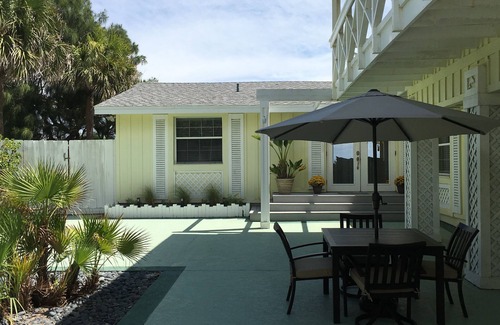 Floridana Beach House | Oceanfront Estate with Private Pool & Spa Near the Beach