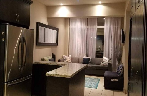 Playas De Tijuana Condo | Elegant Oceanfront Condo with Pool & Spa in Playas de Tijuana