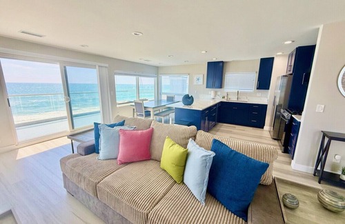 South Oceanside House | Luxury Oceanfront home in Oceanside – 5BR/5BA – Private Beach, Fire Pit, Walk to Pier