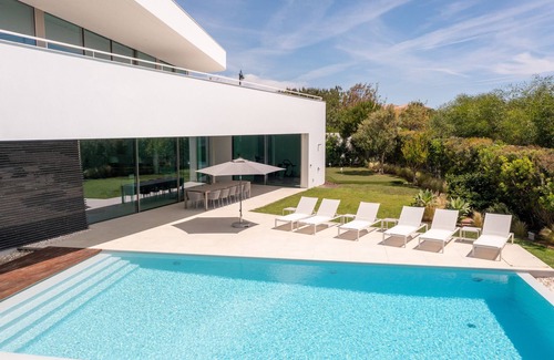 Lagos Villa | Oceanside Villa with Pool: Guest Rated 10/10 Experience