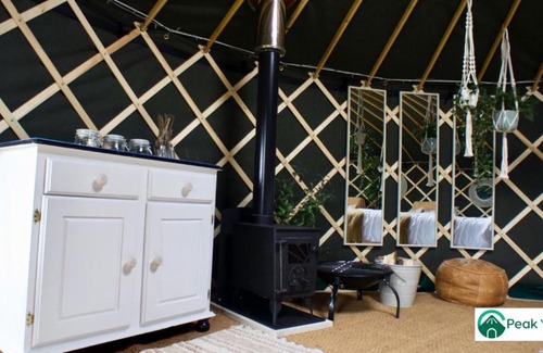 Combs Other | Pet-Friendly Off-Grid Glamping Yurt – Rated 9/10 by Guests