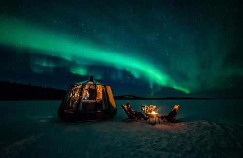 Rovaniemi Apartment | Exclusive Olkkalake Hut: Family-Friendly with Hot Tub