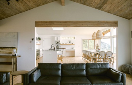 Pacific City House | Beachfront Oregon Coast Retreat with Hot Tub & Ocean Views